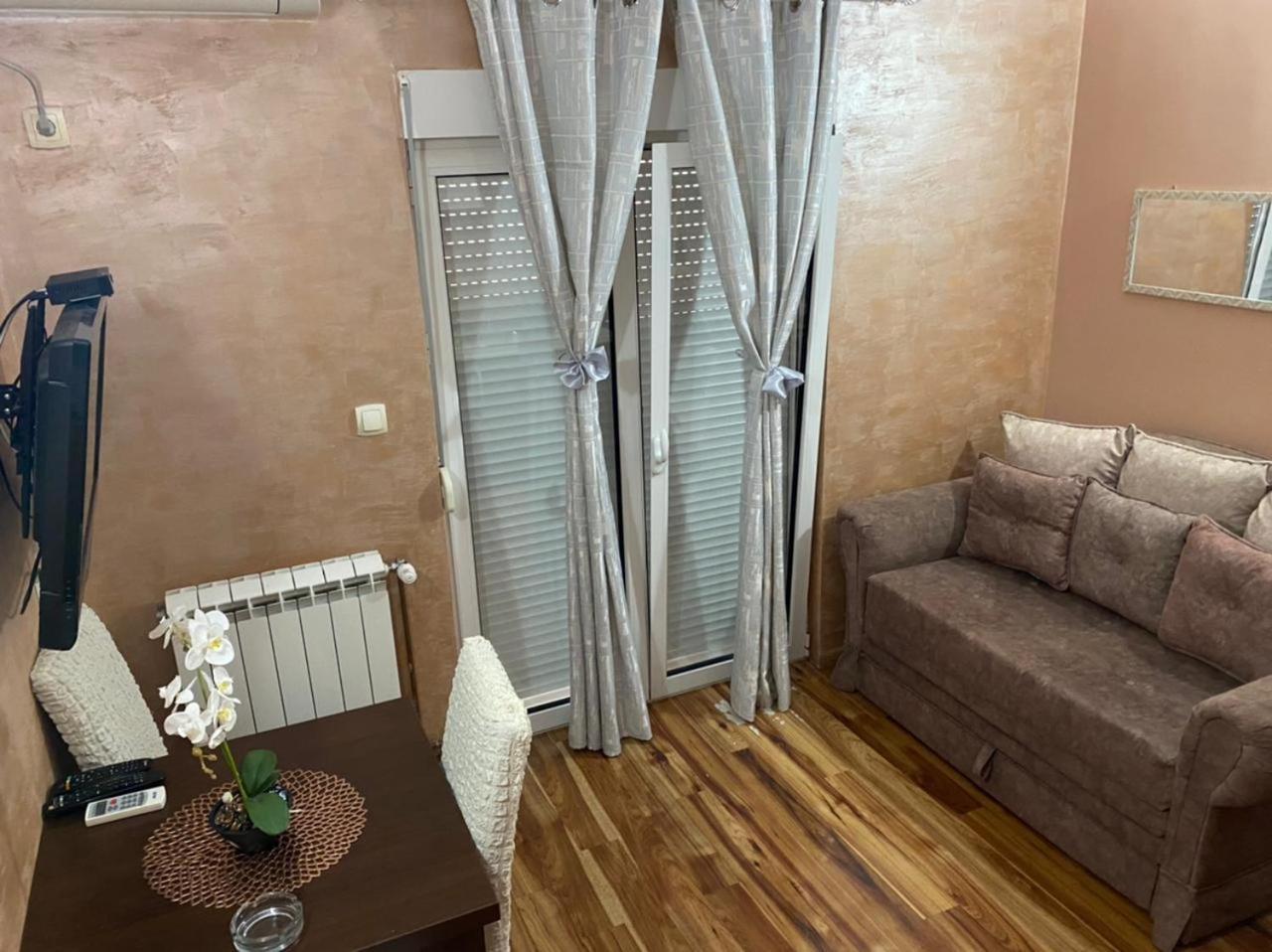 Pejovic Residence Будва Стая снимка